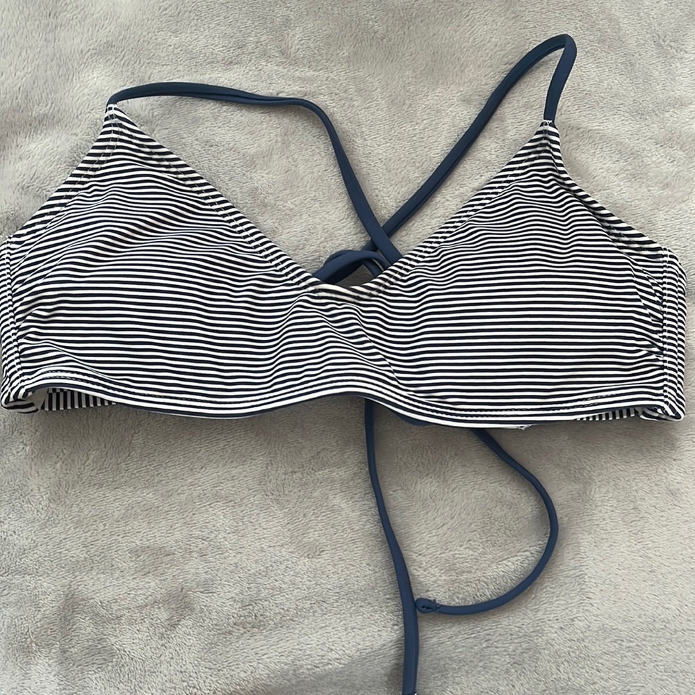 Criss Cross Xhilaration Bikini Top